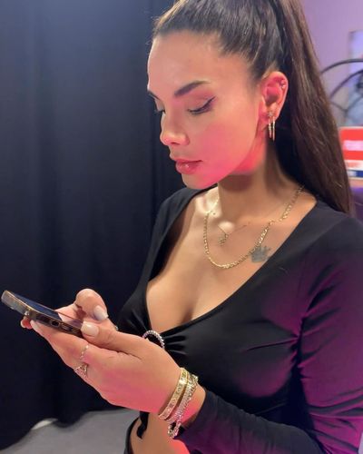 Selen Yakıcı seksi ifşa fotoğrafı 27