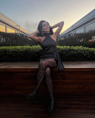 Selen Yakıcı seksi ifşa fotoğrafı 28
