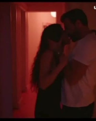 Selin Şekerci seksi ifşa fotoğrafı 9 — Benden Ne Olur (2022)