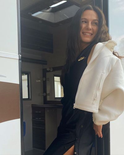 Selin Yeninci seksi ifşa fotoğrafı 69