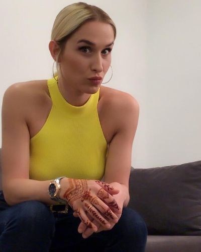 Sema Aydemir seksi ifşa fotoğrafı 109