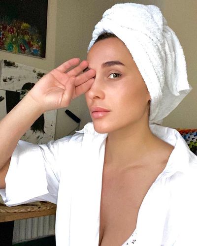 Sema Aydemir seksi ifşa fotoğrafı 17