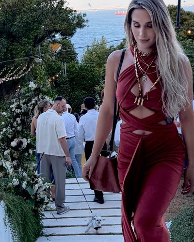 Sema Aydemir seksi ifşa fotoğrafı 180
