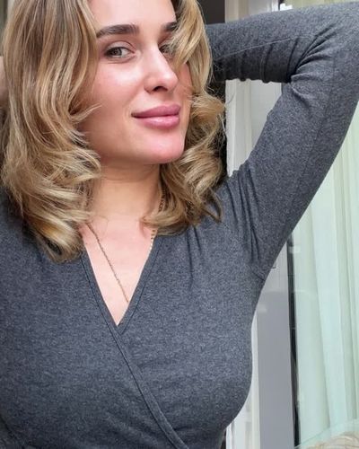 Sema Aydemir seksi ifşa fotoğrafı 204