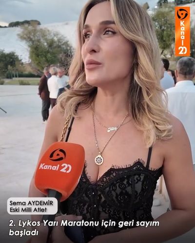 Sema Aydemir seksi ifşa fotoğrafı 208