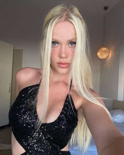 Serel Yereli seksi ifşa fotoğrafı 175