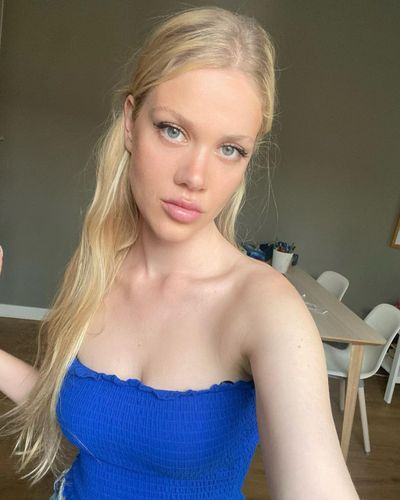 Serel Yereli seksi ifşa fotoğrafı 177