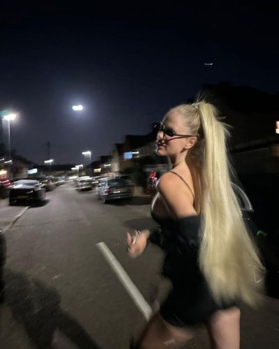 Serel Yereli seksi ifşa fotoğrafı 183