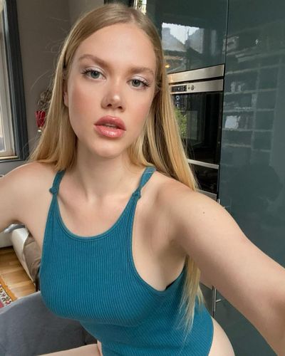 Serel Yereli seksi ifşa fotoğrafı 22579