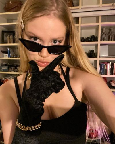 Serel Yereli seksi ifşa fotoğrafı 22571