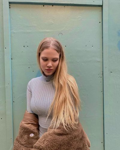 Serel Yereli seksi ifşa fotoğrafı 22561