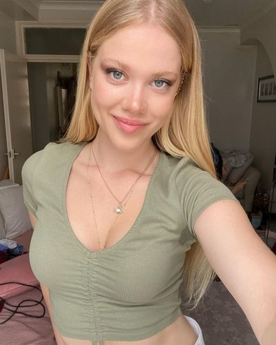 Serel Yereli seksi ifşa fotoğrafı 22537