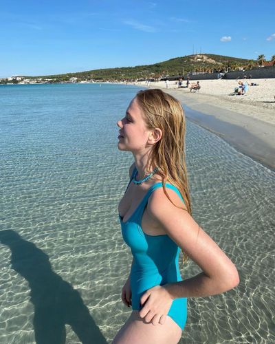 Serel Yereli seksi ifşa fotoğrafı 22535