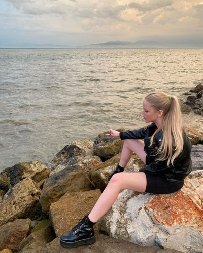 Serel Yereli seksi ifşa fotoğrafı 22532