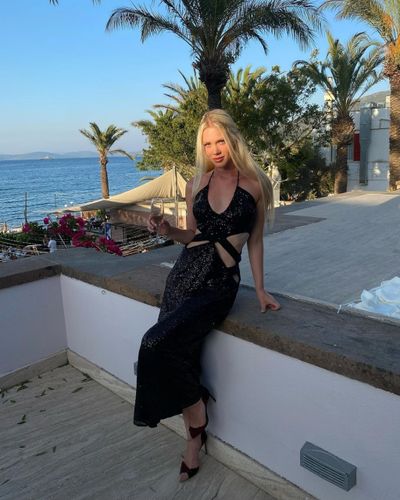 Serel Yereli seksi ifşa fotoğrafı 38