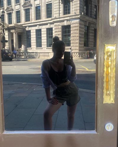 Serel Yereli seksi ifşa fotoğrafı 22480