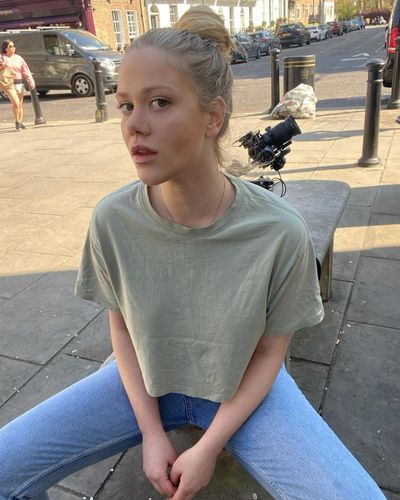 Serel Yereli seksi ifşa fotoğrafı 22460