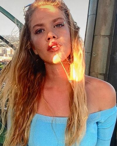 Serel Yereli seksi ifşa fotoğrafı 22449