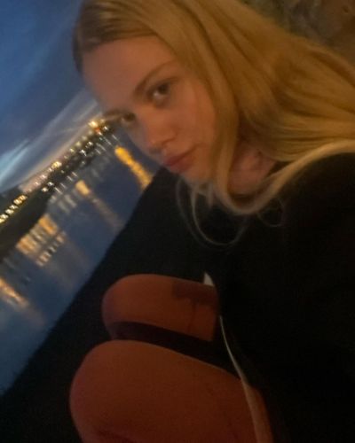Serel Yereli seksi ifşa fotoğrafı 22444