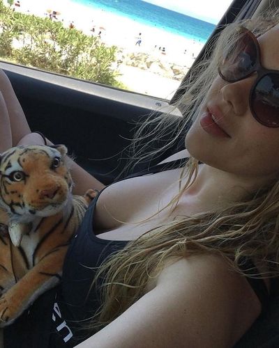 Serel Yereli seksi ifşa fotoğrafı 16987