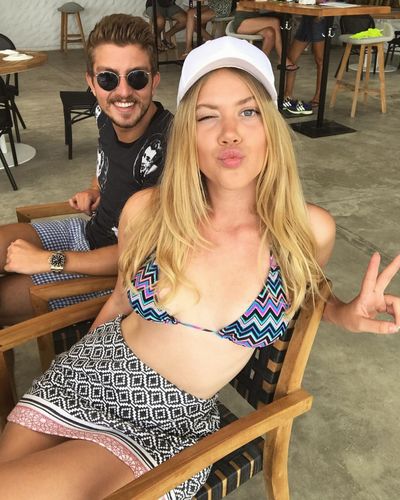Serel Yereli seksi ifşa fotoğrafı 552