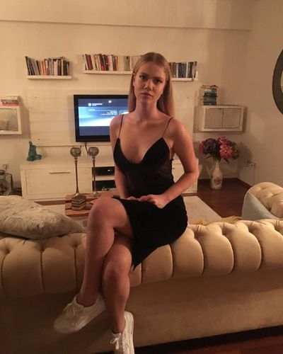 Serel Yereli seksi ifşa fotoğrafı 562