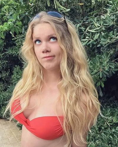 Serel Yereli seksi ifşa fotoğrafı 573