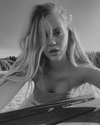 Serel Yereli seksi ifşa fotoğrafı 623