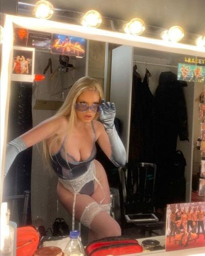 Serel Yereli seksi ifşa fotoğrafı 667