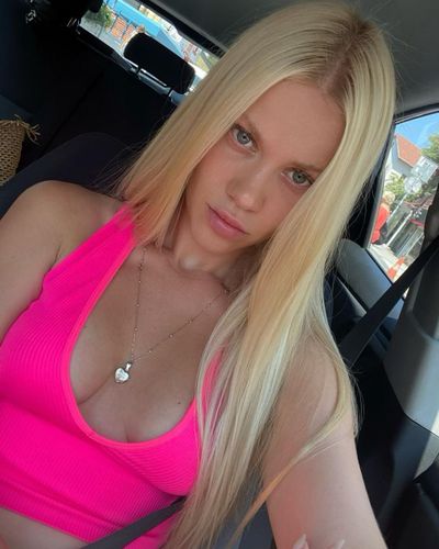 Serel Yereli seksi ifşa fotoğrafı 671