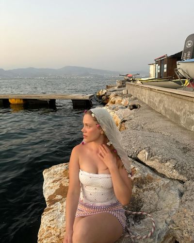 Serel Yereli seksi ifşa fotoğrafı 689