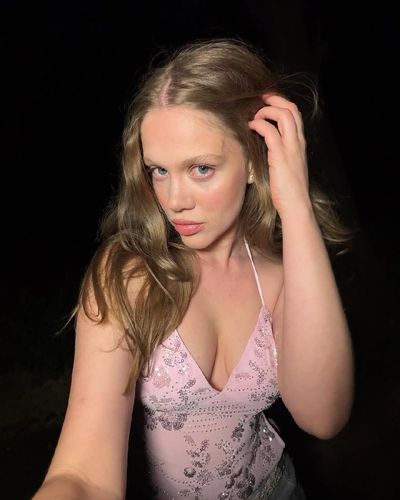 Serel Yereli seksi ifşa fotoğrafı 721