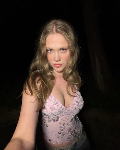 Serel Yereli seksi ifşa fotoğrafı 726