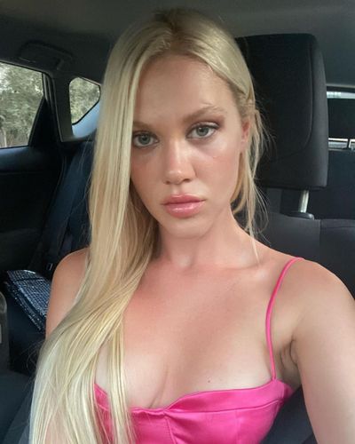 Serel Yereli seksi ifşa fotoğrafı 72
