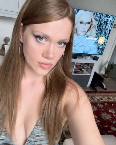 Serel Yereli seksi ifşa fotoğrafı 734