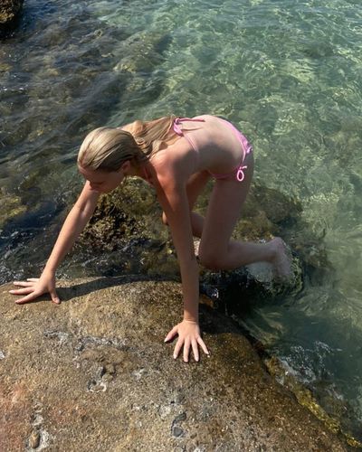 Serel Yereli seksi ifşa fotoğrafı 73