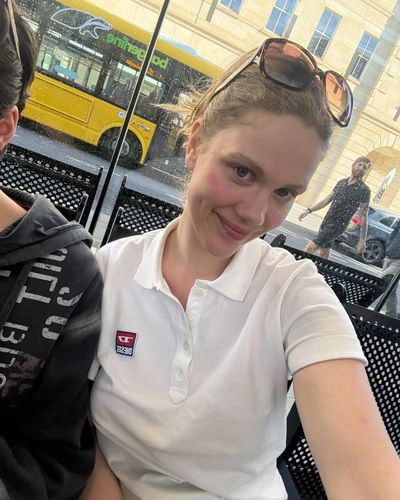 Serel Yereli seksi ifşa fotoğrafı 747