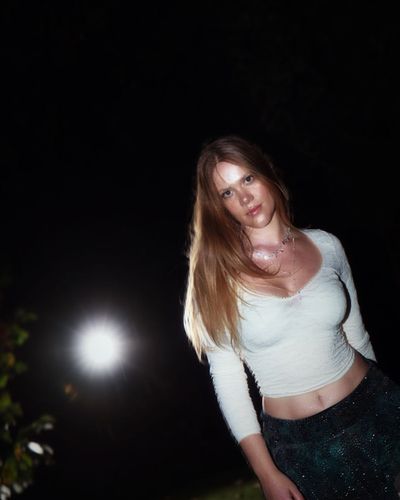 Serel Yereli seksi ifşa fotoğrafı 150