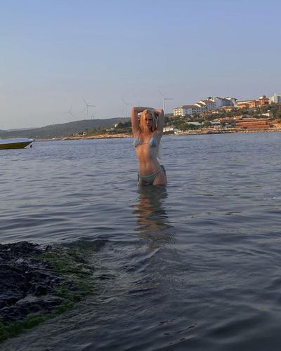 Serel Yereli seksi ifşa fotoğrafı 95