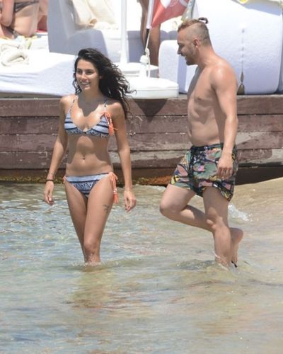 Serenay Aktaş seksi ifşa fotoğrafı 15