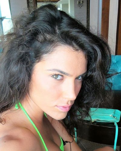 Serenay Aktaş seksi ifşa fotoğrafı 29
