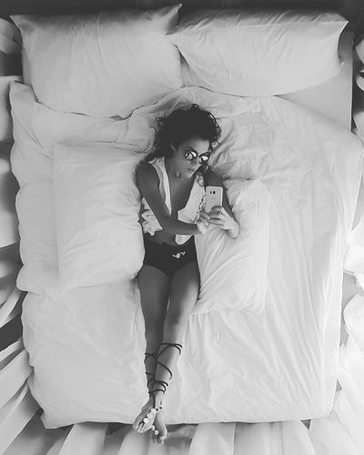 Serenay Aktaş seksi ifşa fotoğrafı 39