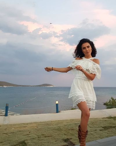 Serenay Aktaş seksi ifşa fotoğrafı 41