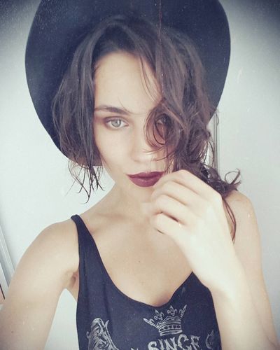 Serenay Aktaş seksi ifşa fotoğrafı 43