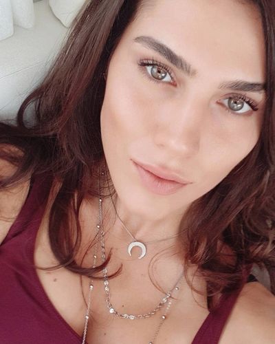 Serenay Aktaş seksi ifşa fotoğrafı 55
