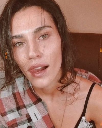 Serenay Aktaş seksi ifşa fotoğrafı 64