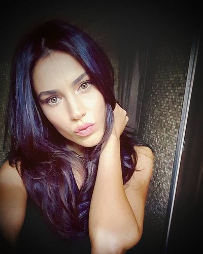Serenay Aktaş seksi ifşa fotoğrafı 7