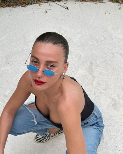 Serenay Sarıkaya seksi ifşa fotoğrafı 69414