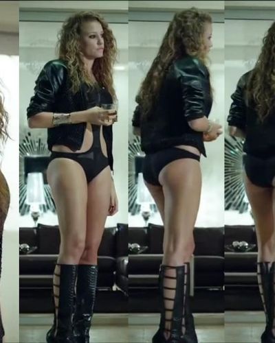 Serenay Sarıkaya seksi ifşa fotoğrafı 69408