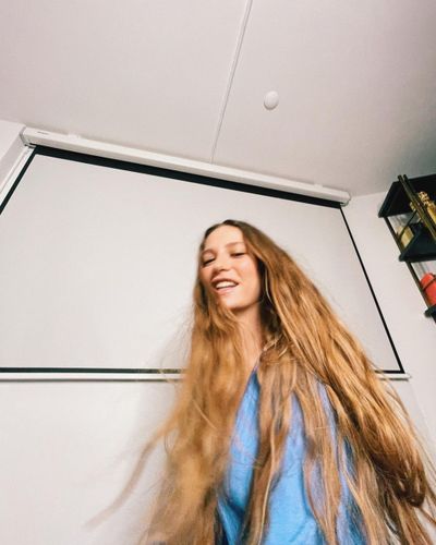 Serenay Sarıkaya seksi ifşa fotoğrafı 69405